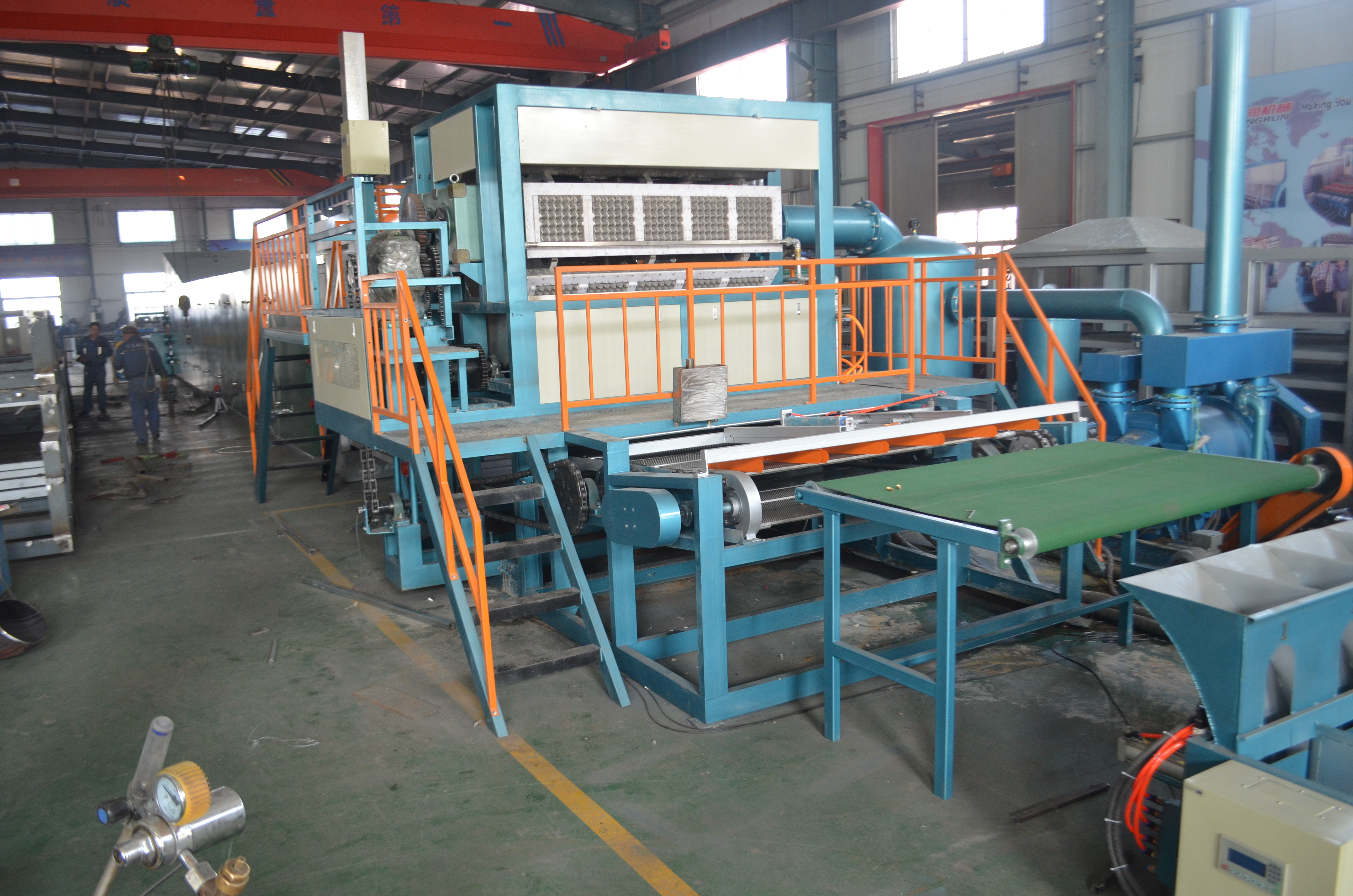 蛋托機(jī)、蛋托生產(chǎn)線(xiàn)、雞蛋托盤(pán)機(jī)，請(qǐng)致電宏潤(rùn)包裝